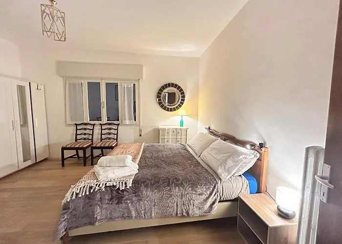 Number 3 Apt, Easy For Venice Mestre