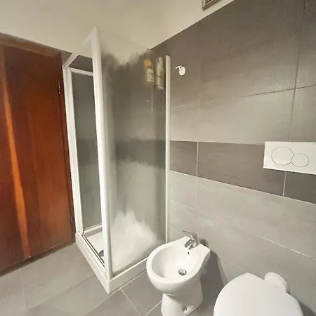 Number 3 Apt, Easy For Venice شقة ميستر