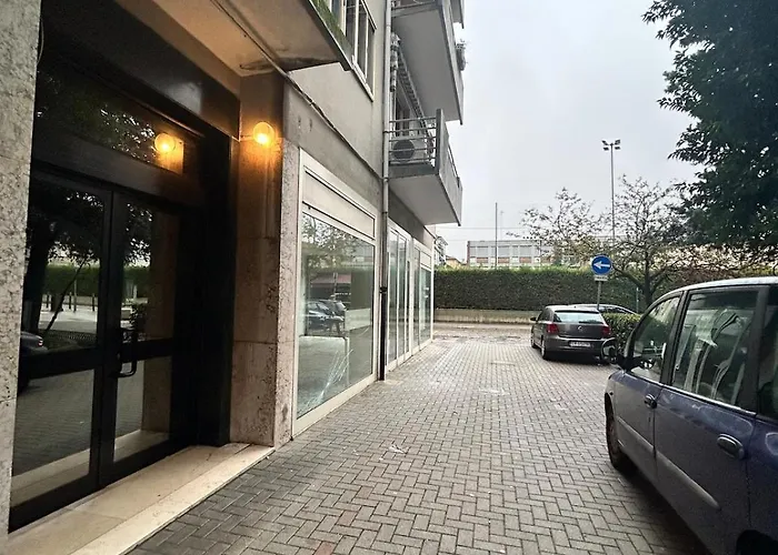 Апартаменты Number 3 Apt, Easy For Venice Местре