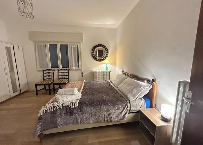 Number 3 Apt, Easy For Venice Mestre