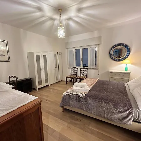 Number 3 Apt, Easy For Venice * מסטרה